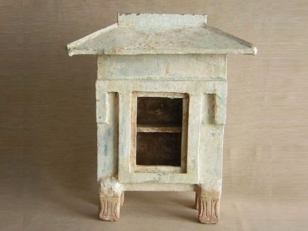 Large storage shed - (0307)